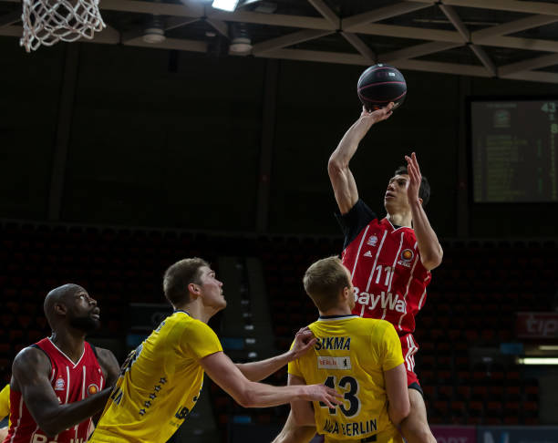 但考虑到西 但考虑到西