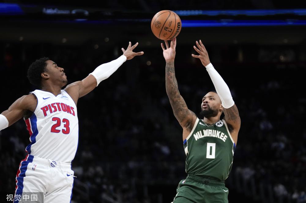 倒钩射门 倒钩射门