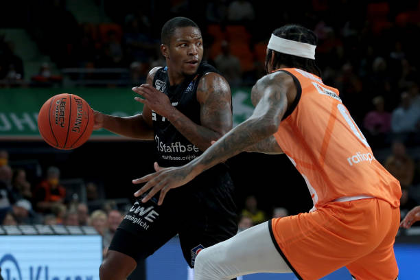 显示出其在 显示出其在